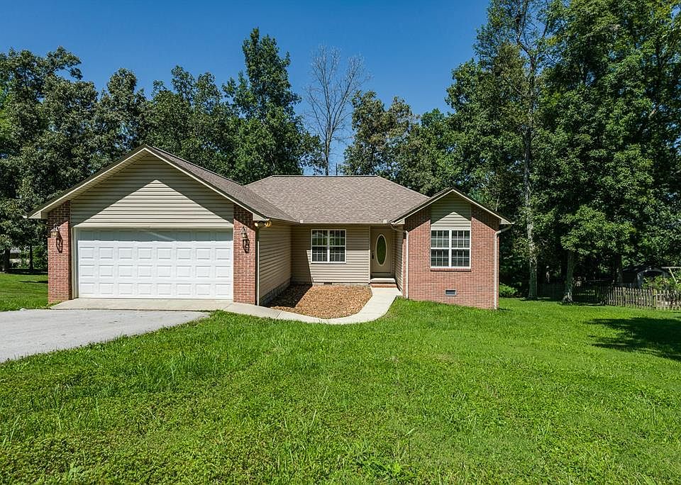 1st image of 181 Brookhaven Dr