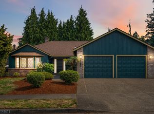 16334 NE Tillamook St, Portland, OR 97230