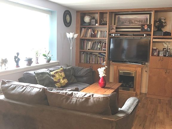 3rd image of 2115 W Farwell Ave APT 113