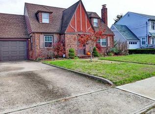 23 W Amsterdam Ave, Fair Lawn, NJ 07410