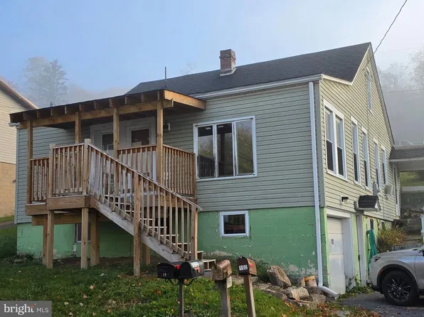 102 Whetstone St, Wellersburg, PA 15564