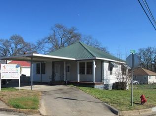 105 Seaboard St, Elberton, GA 30635