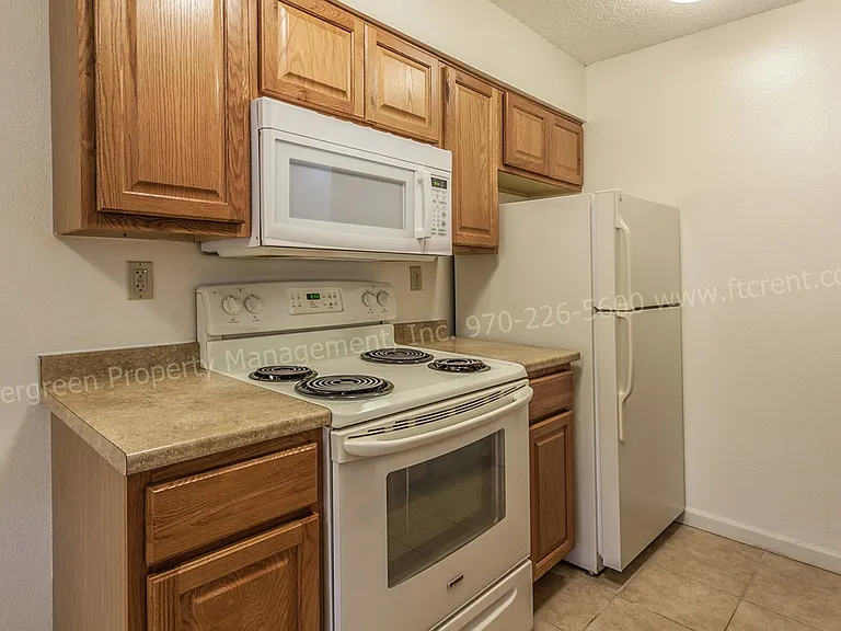 1705 Heatheridge Rd #G305 — Photo 14