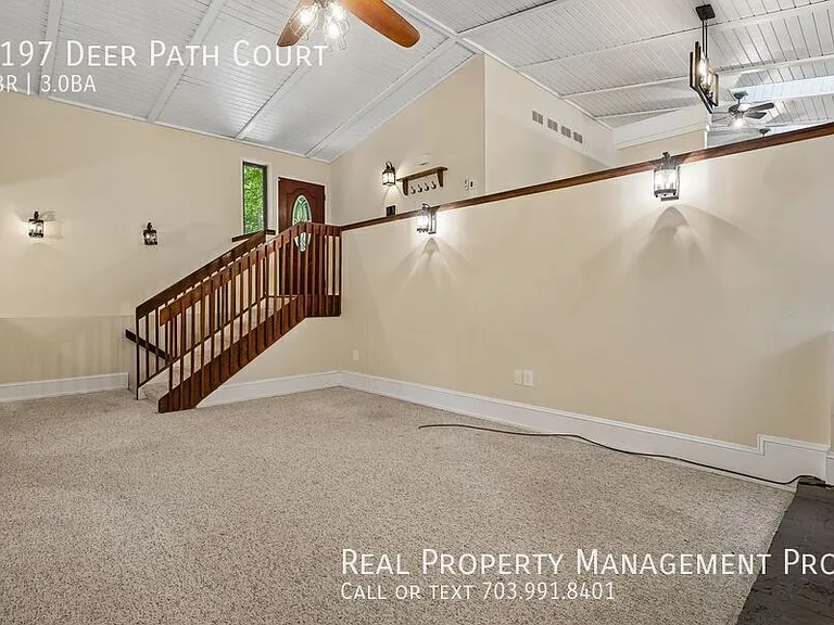 6197 Deer Path Ct — Photo 13