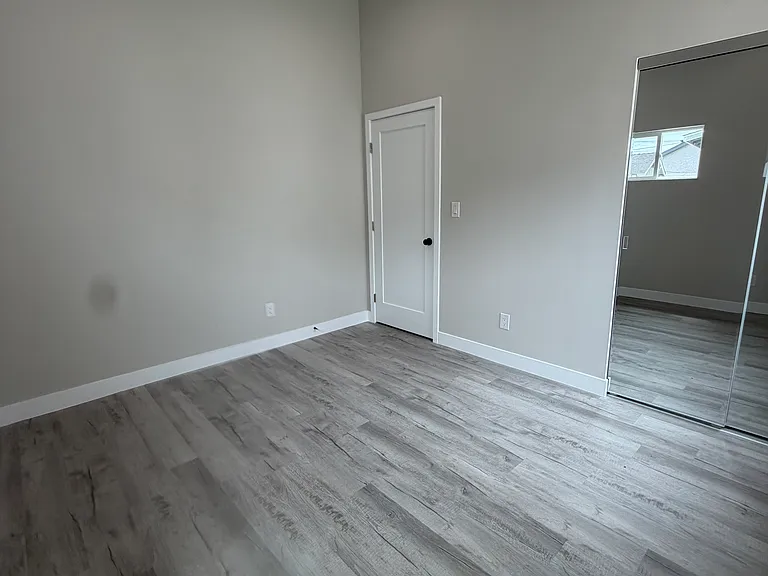151 1/2 E 47th St #153 — Photo 21