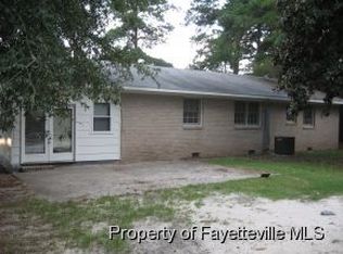 235 Lake Elizabeth Rd, Raeford, NC 28376