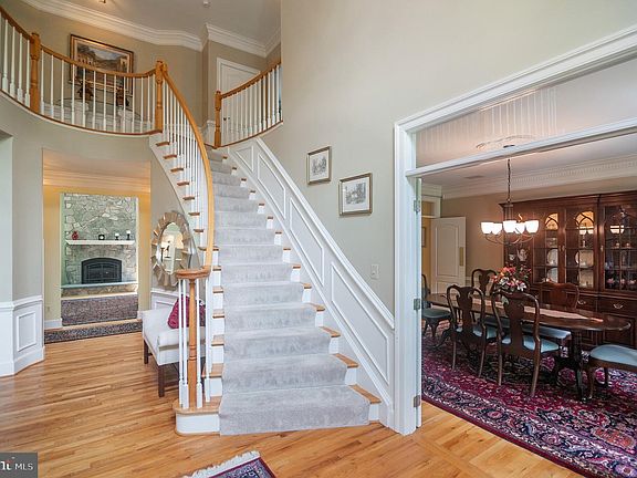 3rd image of 12009 Bennett Farms Ct
