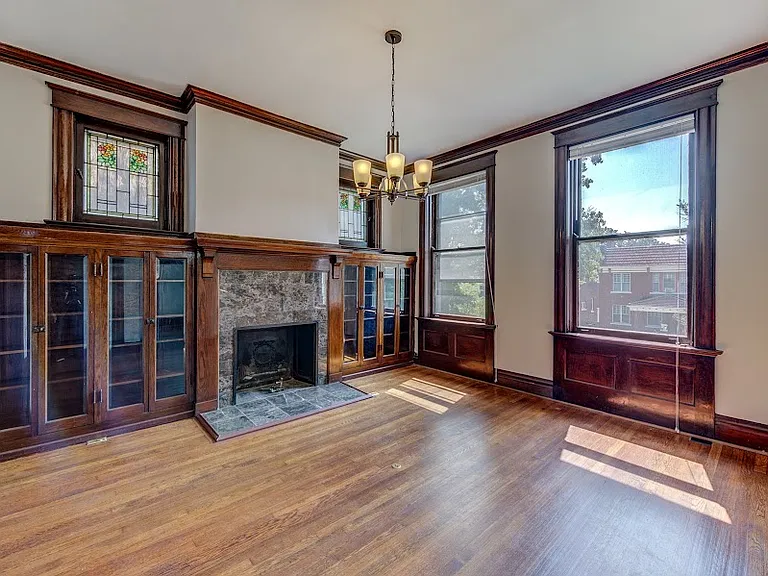 5779 Pershing Ave — Photo 9