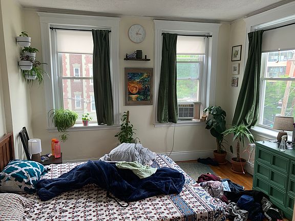 4th image of 100 Brainerd Rd APT 8