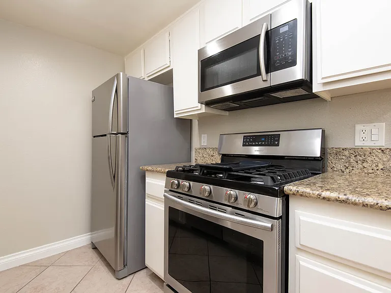 3839 Motor Ave #103 — Photo 4