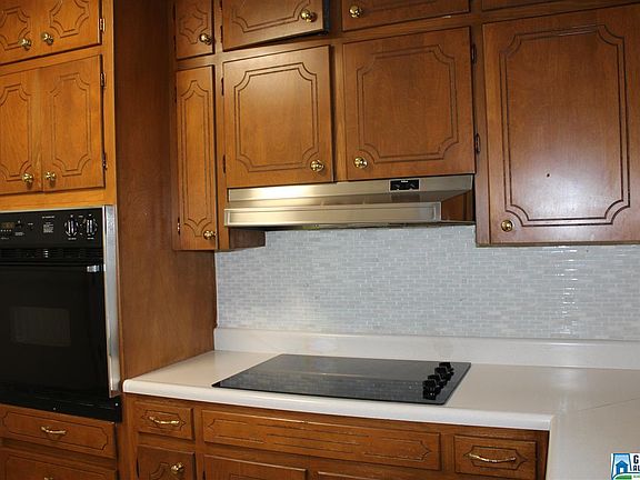 5th image of 1604 Woodland Dr