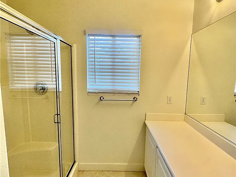 10232 Grecian Laurel Ct — Photo 15