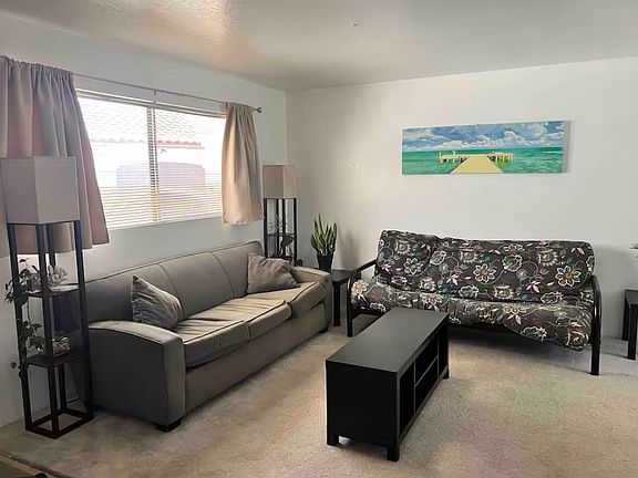 3rd image of 440 Old Coast Hwy APT C