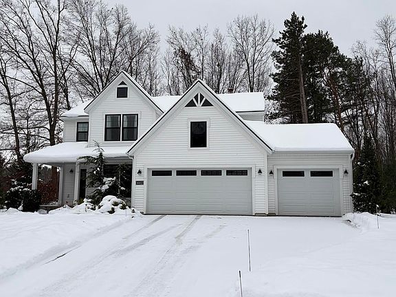 3rd image of 14412 Windway Dr