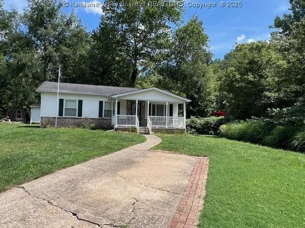 1953 Long Meadow Dr, Charleston, WV 25320