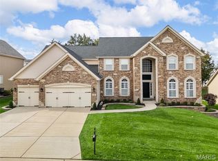 22 Fall Flower Ct, Eureka, MO 63025