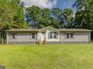 33 Center St, Midway, GA 31320