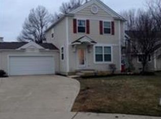 26700 Village Ln #22, Olmsted Falls, OH 44138
