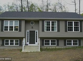 656 Lake Dr, Front Royal, VA 22630