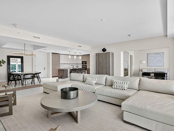4th image of 3100 N Ocean Dr #1103-P