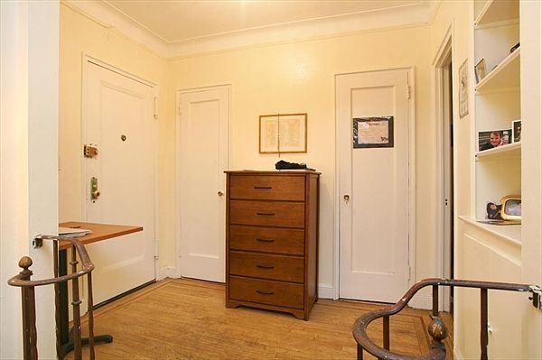 1st image of 125 W 96th St APT 4J