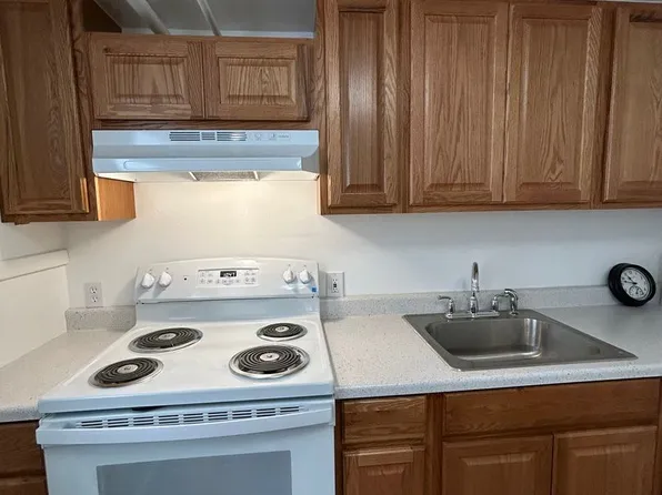 Park Apartments (JS), 145 4th Ave W #Pa-8, Kalispell, MT 59901