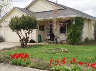 708 SE Meadows Loop, Sheridan, OR 97378