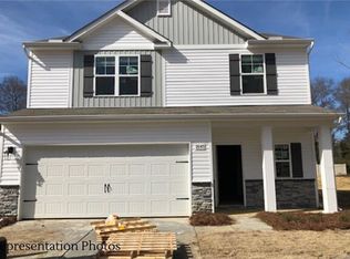 7134 Swans Run Rd, Charlotte, NC 28226