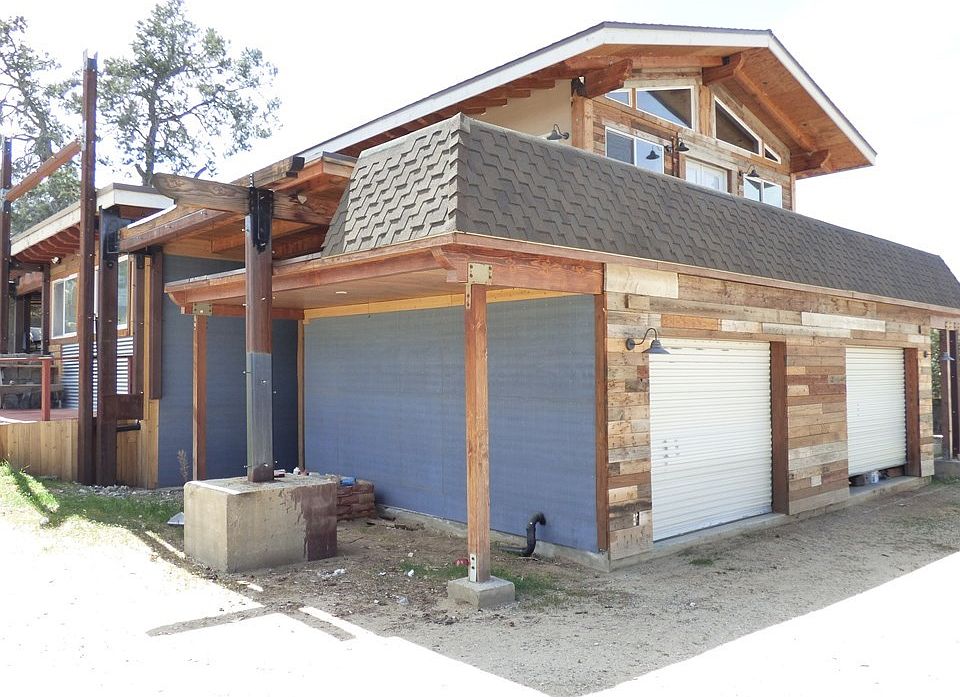 2nd image of 69745 Sugarloaf Ave