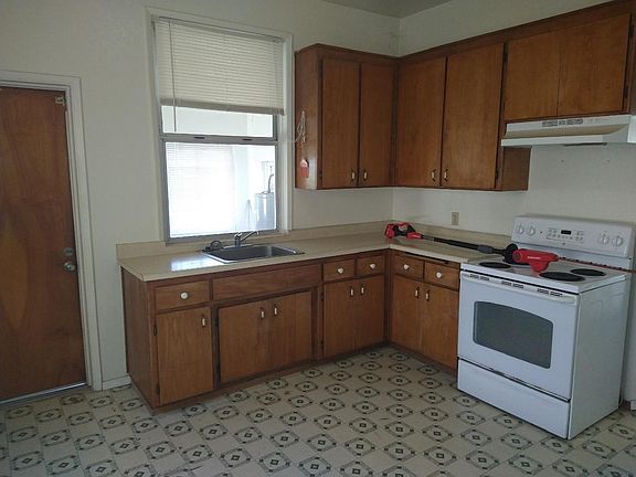 5th image of 5665 N Gledhill Ave