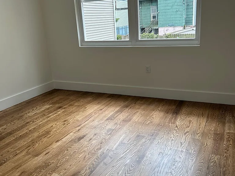12 Elm St #2 — Photo 9