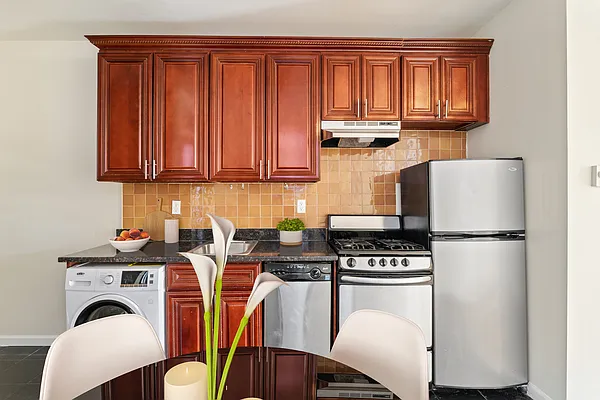 Rented by Vector New York, LLC | media 2