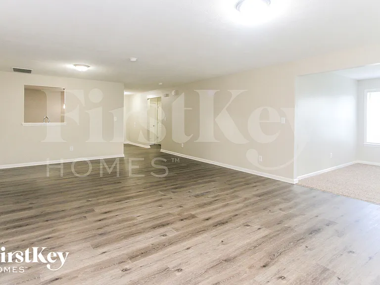 5602 Wild Horse Dr — Photo 5