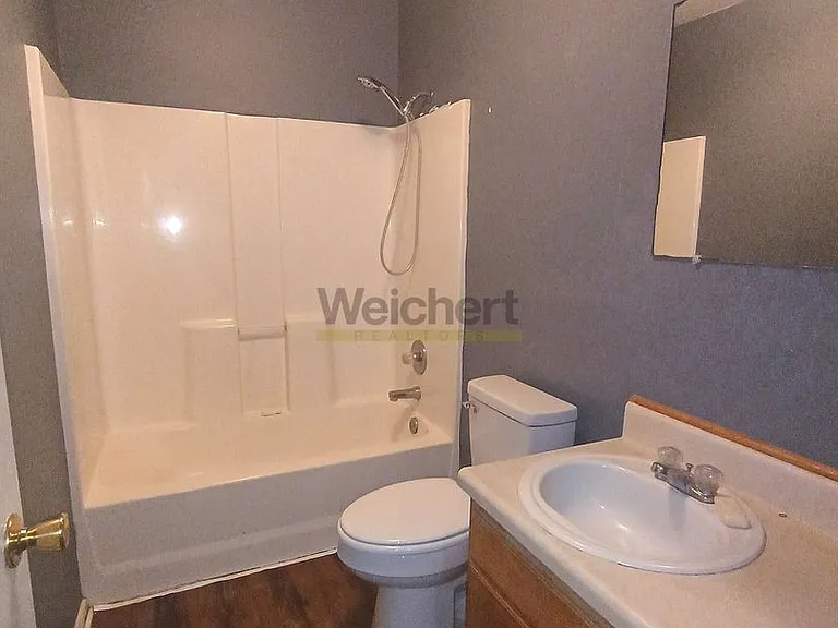 703 N 10th Ave — Photo 10
