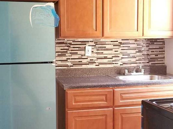 2nd image of 20 E 190th St APT 3H