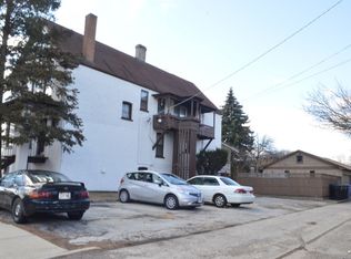 6906 N California Ave, Chicago, IL 60645