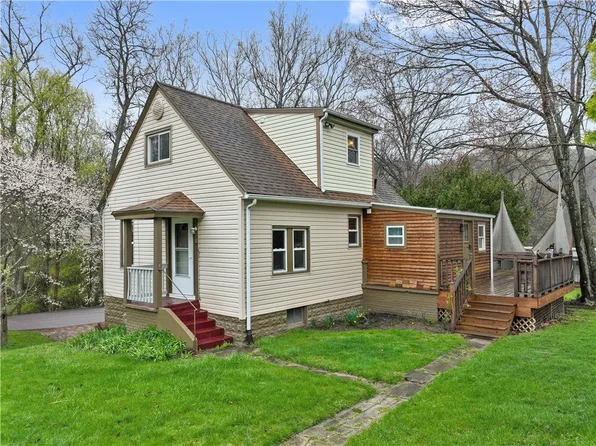 11 Sands Ave, Ambridge, PA 15003