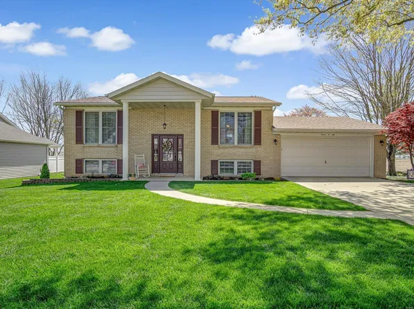 706 Rock Hill Drive, Red Bud, IL 62278