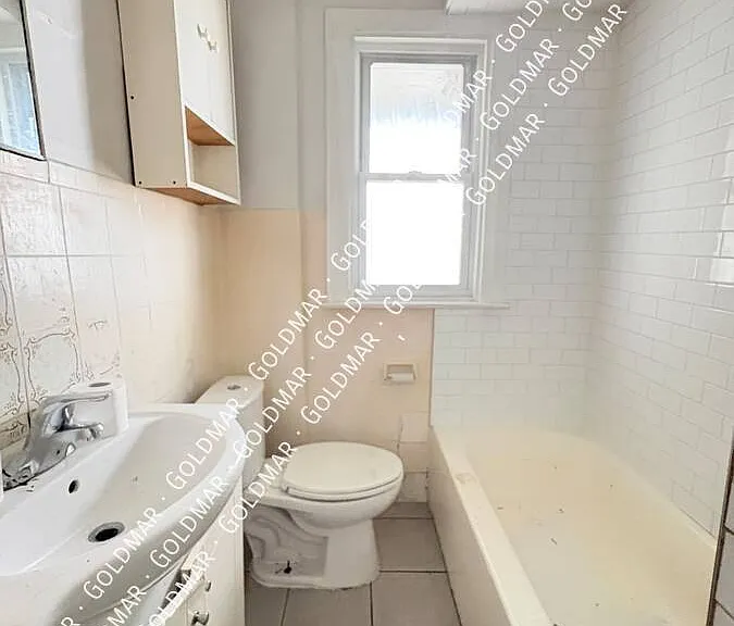 705 Moy Ave #MAIN — Photo 8