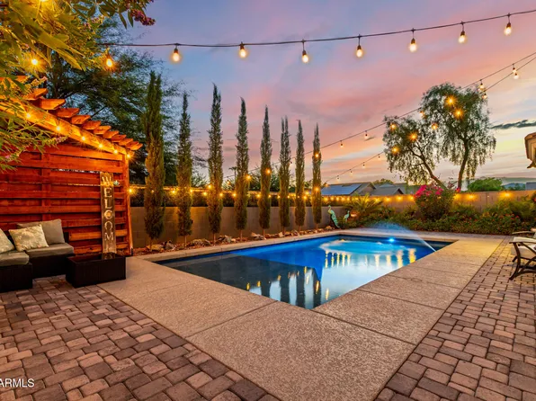 17779 W HEARN Road, Surprise, AZ 85388