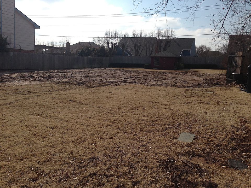 2nd image of 7320 NW 115th St