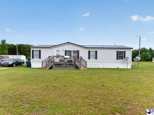 213 Curly Ln, Bennettsville, SC 29512