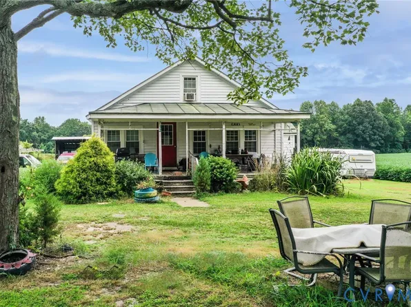 1995 Fruit Plain Rd, Callao, VA 22435