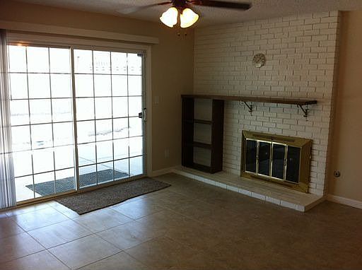 4th image of 5917 Gordon Ave
