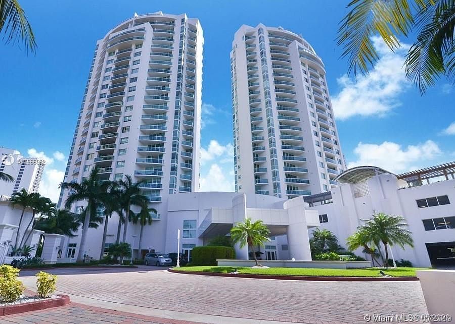 1st image of 19400 Turnberry Way APT 612