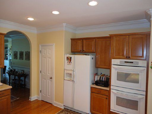 5th image of 151 Waterford Cir