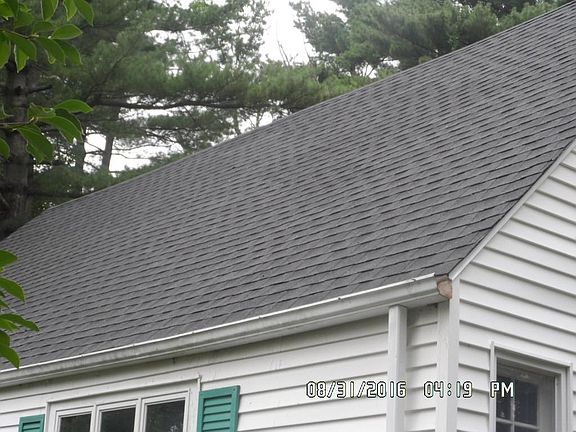 2nd image of 71 Holbrook Rd