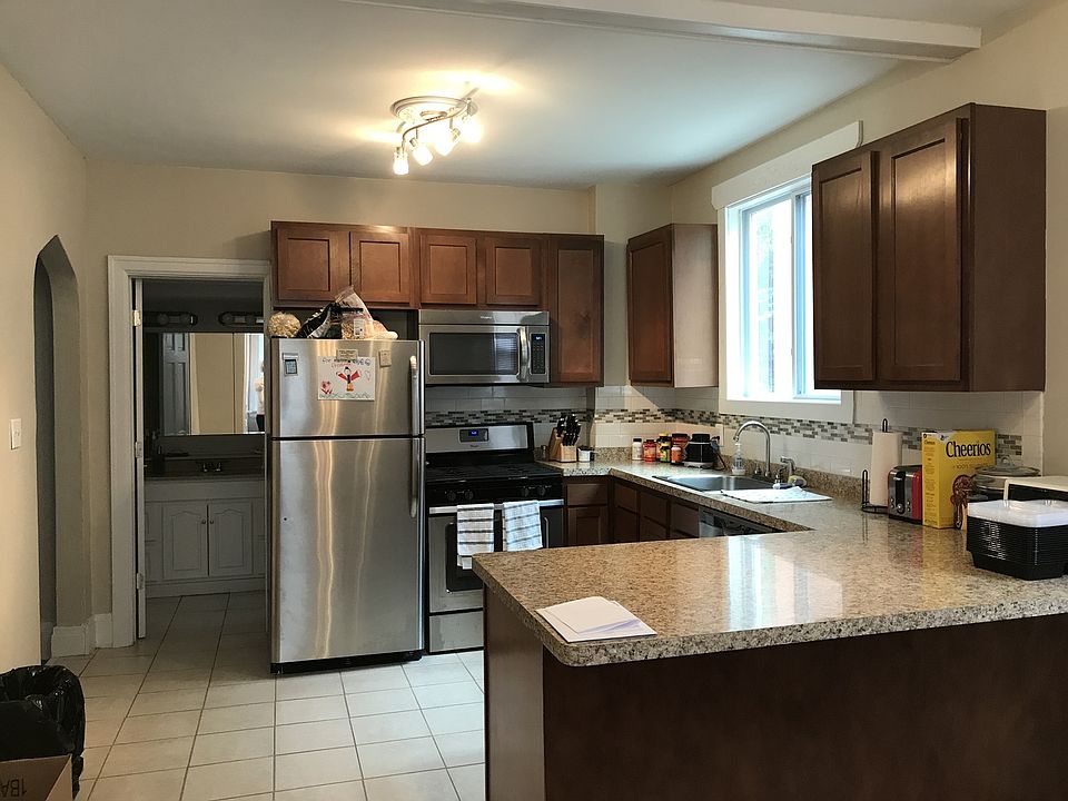 1st image of 379 Bryant St APT 2