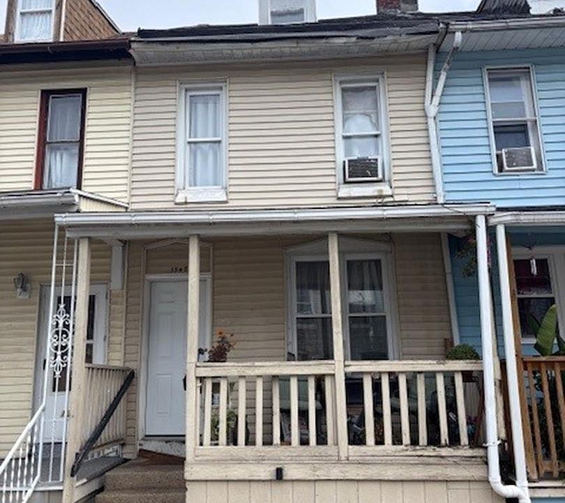 1st image of 1347 Mulberry St