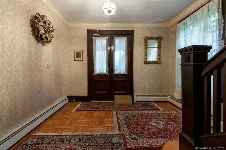 129 Livingston St — Photo 3